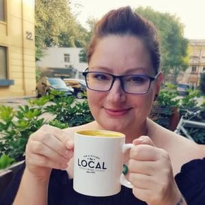 Meet your Posher, Ali